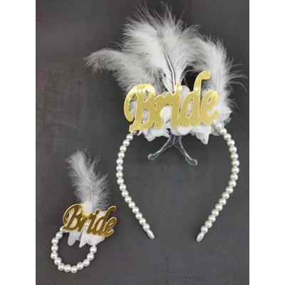 Beyaz Çiçek Detaylı Gold Renk Bride Taç Ve Bileklik Seti