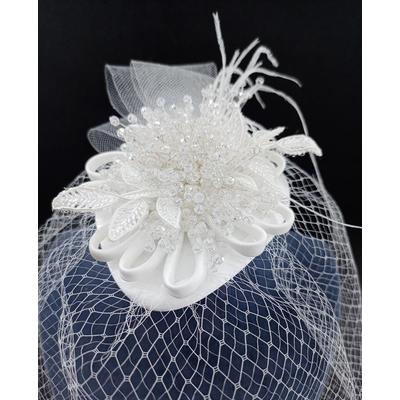 Kristal Ve Dantel Detaylı Beyaz Vualet Şapka Nikah Kepi