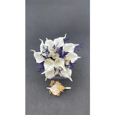 Mor Kır Çiçekleriyle Süslü Beyaz Gala Gelin Buketi Ve Damat Yaka Çiçeği